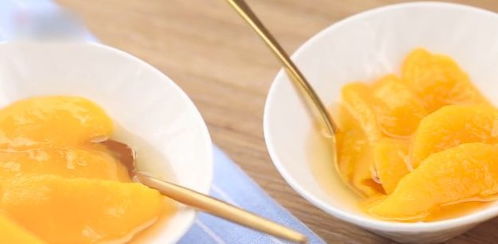 为什么黄桃一般多做成罐头,很少当水果卖 
