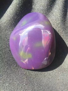 这个紫色石头是什么石头 