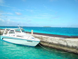 马尔代夫居民岛地海洋世界的私密天堂（马尔代夫的海边）