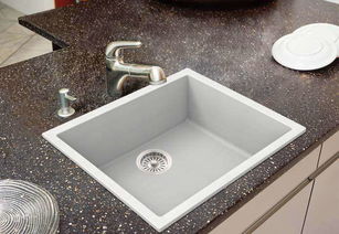 石英石水槽怎么弄好看，你的厨房该配什么颜色的石英石水槽才会更好看