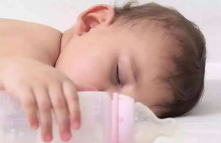 小孩子睡觉经常磨牙是什么原因（小孩子老是睡觉磨牙是什么原因）