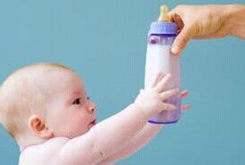 喝水可以使母乳变多吗(多喝水可以让母乳变多吗)