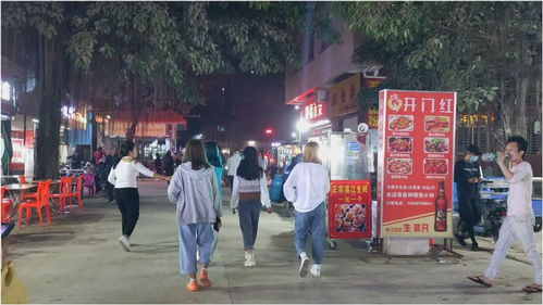 广东东莞 实拍东莞晚上不起眼的一条街,不知多少人留下伤心故事 