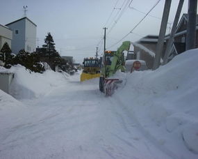 日本,自扫房顶雪 