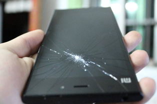 为什么现在手机屏碎了，很多人都不去修了，而是直接再买一个新的手机