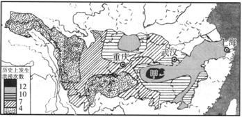 4.读右图.回答问题 1 A山脉的冰雪融水为我国最大内流河 河提供补给水源. 2 B山脉的走向是 走向. 3 C山脉的东侧是 . 4 D山脉东侧的地形区属于 