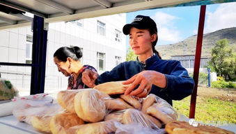 青河县 赶集日 点亮进城农牧民致富梦