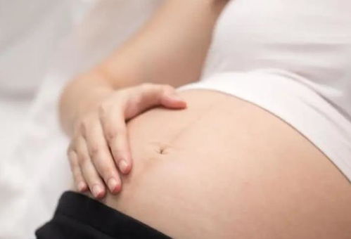 原创你还摸孕妇的肚子吗？这个时间段的时候孕妇的肚子千万不能摸！