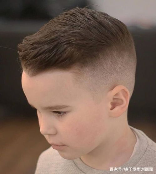 3到10岁小男孩发型怎么剪 剪完这四种,谁知这么帅