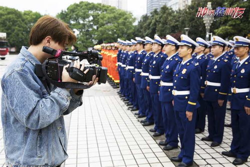 冲呀 蓝朋友 24小时待命跟拍消防员