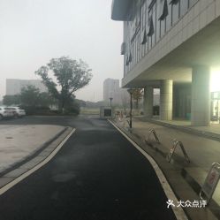 北京长时间停车哪里便宜(软件园附近哪里有免费停车场)