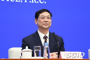 个税起征点：财政部副部长王东伟表示10万元以下年收入免征个税