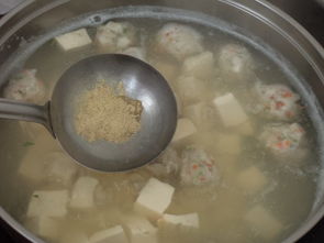 鱼丸豆腐酸辣汤的做法 鱼丸豆腐酸辣汤怎么做 好豆 