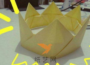 自带光环的简单折纸小皇冠 