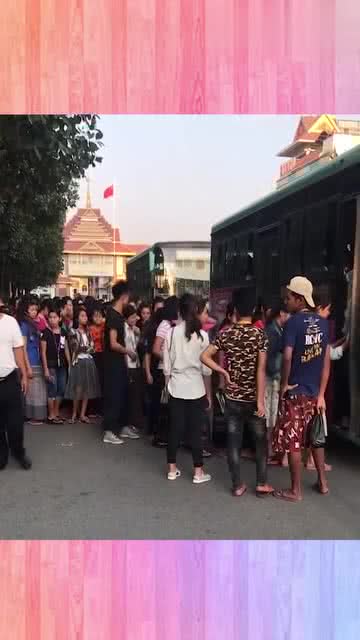 自驾游瑞丽边境,很多缅甸人来中国打工,祖国很强大 