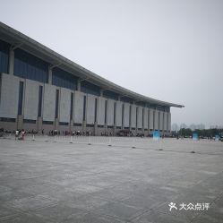 天津免费停车的地方(天津梅江会展停车场免费吗)