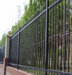 红旗锌钢护栏 小区防护栏 围墙护栏 新力厂家定制安装