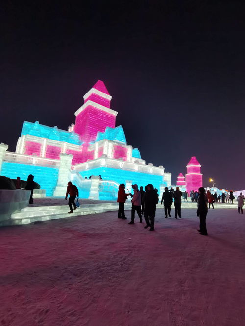 冬奥促进冰雪旅游,来哈尔滨看冰雕玩滑雪,过瘾