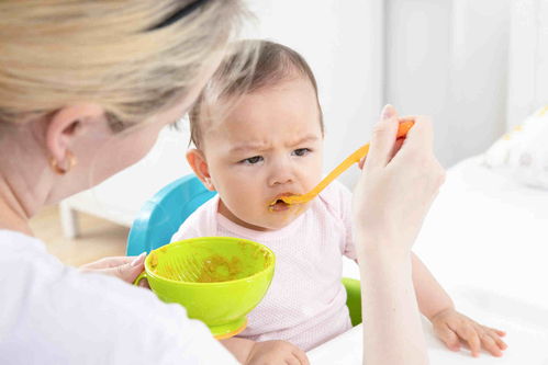 10岁小孩吃饭后呕吐是什么原因造成的（10岁小孩吃饭后呕吐是什么原因造成的怎么治疗）