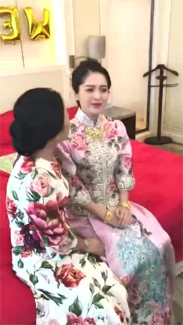 女儿出嫁父母送什么礼物好（女儿出嫁应该送什么嫁妆）