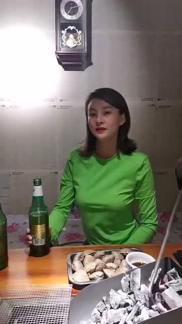 这衣服是在暗示什么吗 