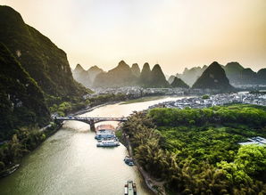 看腻了旅人眼中的桂林山水,不如来看看航拍漓江