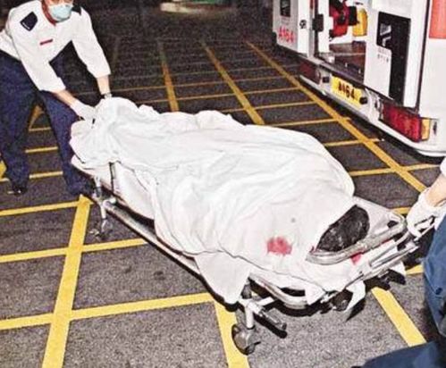 4位香港歌坛天王的 退潮 瘫痪靠救济 跳楼自杀 私下生子