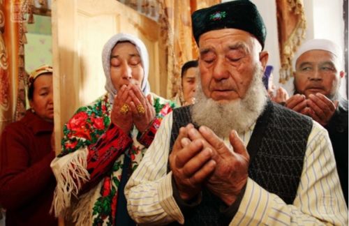维吾尔族的主要风俗习惯 