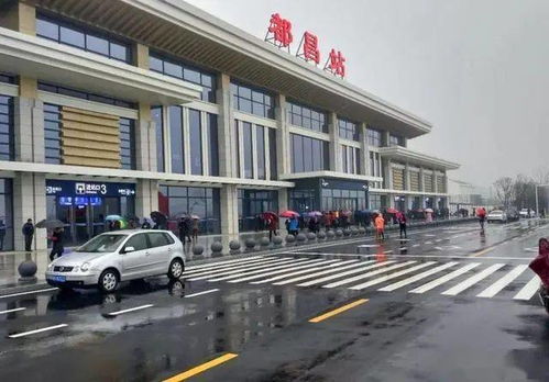 江西九江都昌县的一个镇,拥有高速 国道和铁路,交通比县城还好
