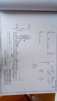 混凝土挡土墙怎么算方量，挡土墙是梯形的，下宽2.2米，高5.5米，上宽1.5米。怎么计算它的方量