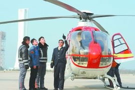 北京市民花28万元可考直升机私人驾照 
