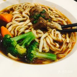 康师傅私房牛肉面 元洪城店 的私房红烧牛肉面好不好吃 用户评价口味怎么样 福州美食私房红烧牛肉面实拍图片 大众点评 