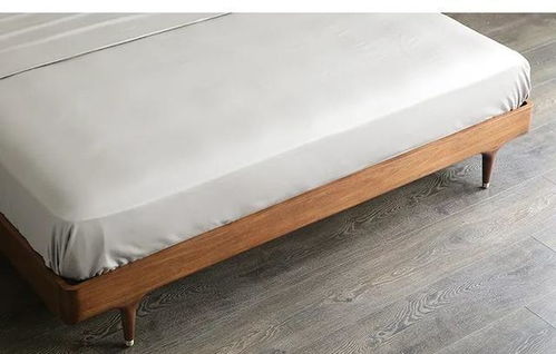 说出来你还别不信 卧室选床最容易忽视的不是床 是下面的床架