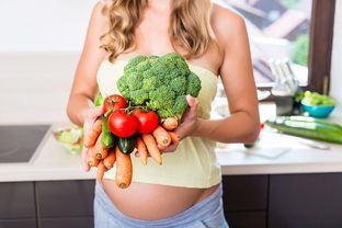 原创孕妇孕期“晚饭”最好少吃这3种食物，因为胎宝宝不喜欢！