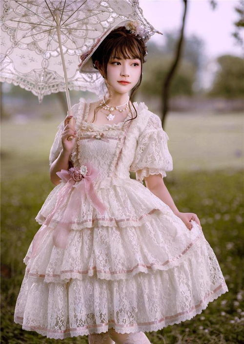 洛丽塔 贵妇裙 长什么样 集复古优雅于一身,cla娘很爱穿