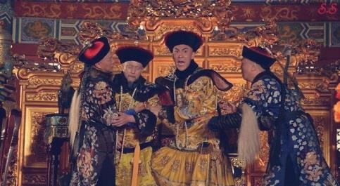 和珅死前4年的权势如何 被称作 二皇帝 ,乾隆,嘉庆形同傀儡