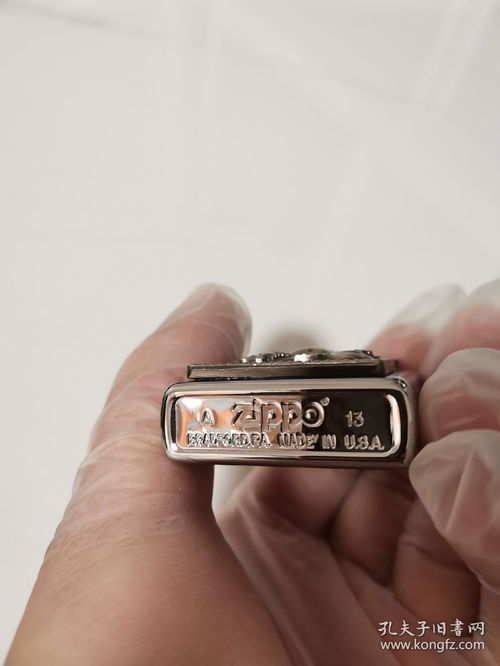 欣赏 Zippo2002068欧版 裸机重77.3g 罕见 收藏级