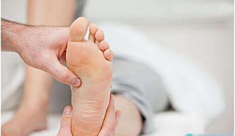 孕妇脚肿是什么原因,孕妈妈脚肿怎么办,是什么原因导致的呢 