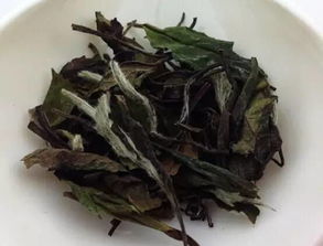 贡眉白茶采的是叶吗,白茶有哪些品种？