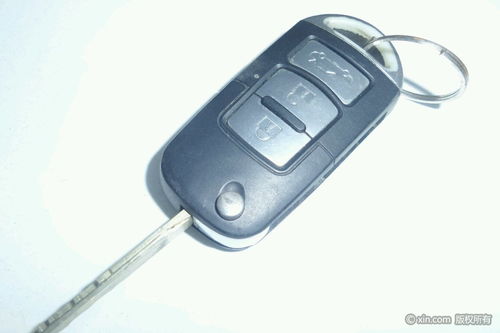 威驰汽车钥匙更换电池