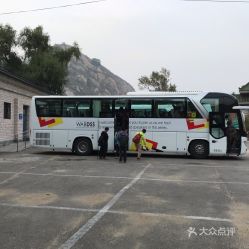 上路停车策略上路停车策略地图(天门山景区有免费停车场吗)