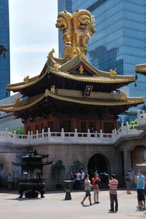 金碧辉煌的上海静安寺