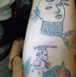 巴西美女纹身师灵魂画功开创 垃圾纹身风 ,竟然火了