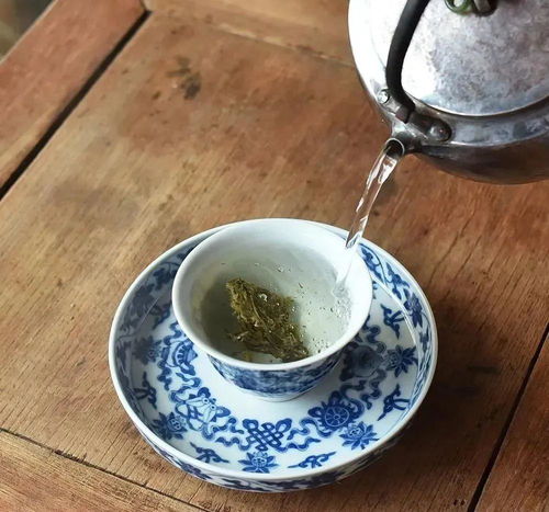 泡一杯茶放多少茶叶为宜