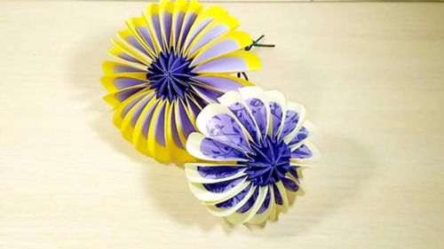 这样折叠花朵的方法,你肯定第一次见,制作的花朵很漂亮 