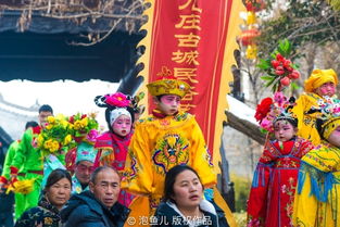 三岁娃被绑在铁架上祭神 