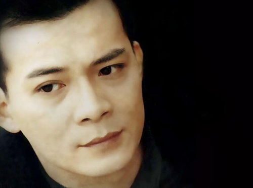 曾是TVB五虎,比刘德华还要红,如今演配角惨遭网友辱骂