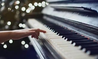 学钢琴一定要手指很长的吗 