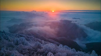 山中高士晶莹雪