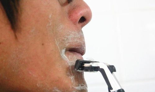 男人寿命长短和刮胡子的频率挂钩 哪些时间段,不适合刮胡子